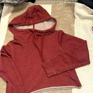 Cute Volcom Cropped Sweater